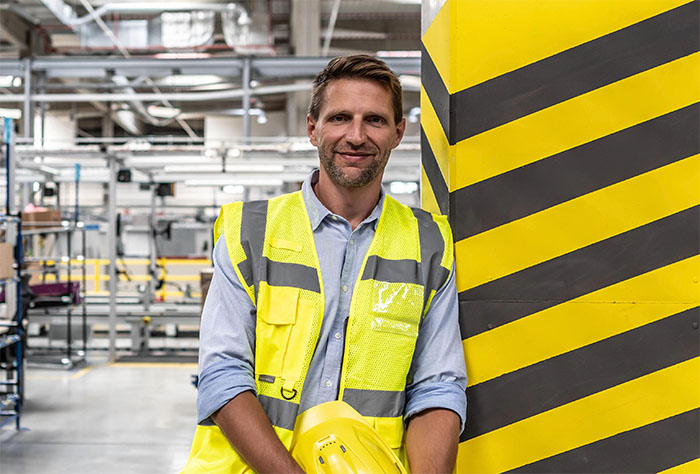 Kamil Büttner, EHS SOLUTIONS MANAGER