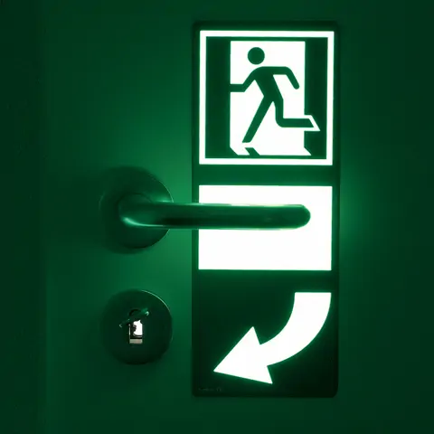 Tabulka – Značka pod kliku dveří – levá